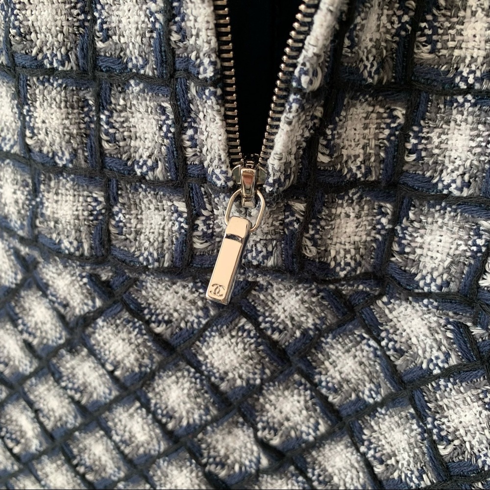Chanel tweed CC zipper dress - Picture 3 of 16
